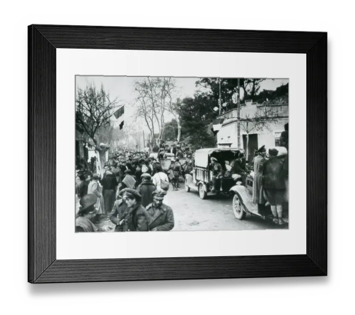 Framed Print : Spain. Civil War (1936-1939). Republican soldiers Framed Print : Spain. Civil War (1936-1939). Republican soldiers