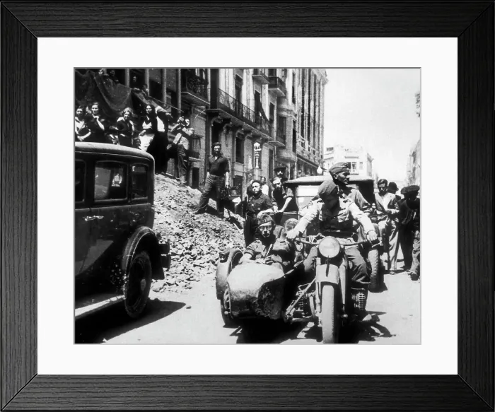 Framed Print : Spanish Civil War (1936-1939). Motorized troops