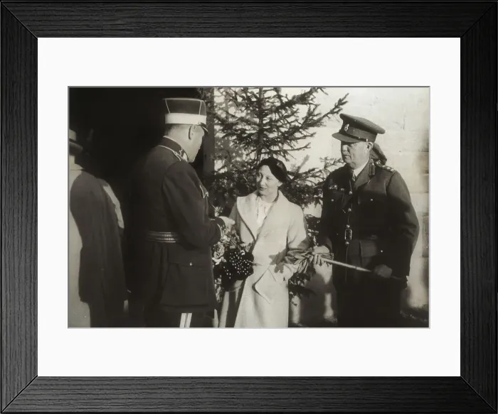 Framed Print : Spanish Civil War (1936-1939). Military Commission Framed Print : Spanish Civil War (1936-1939). Military Commission