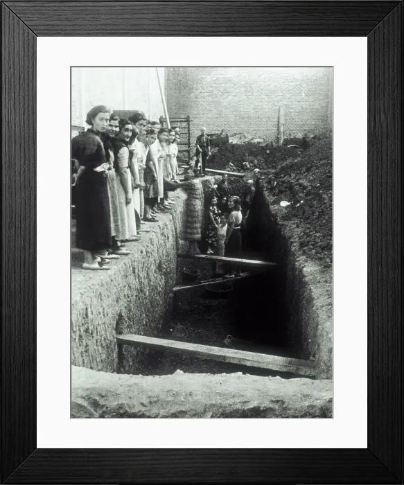 Framed Print : Spanish Civil War Building An Air Raid Shelter Framed Print : Spanish Civil War Building An Air Raid Shelter