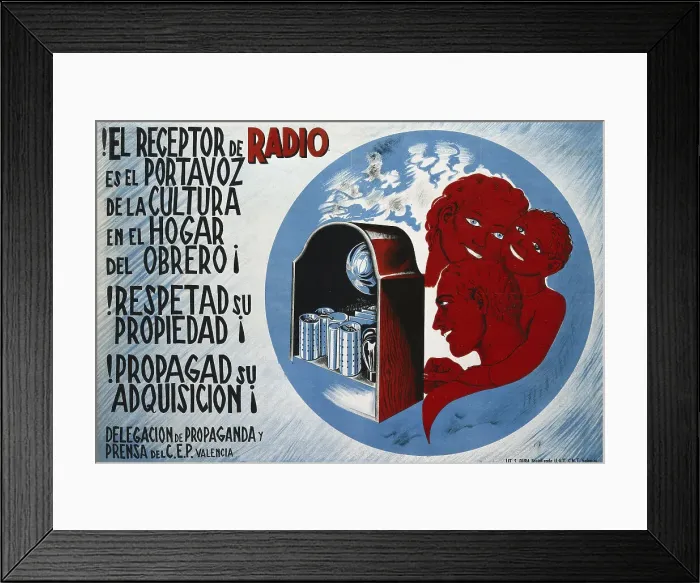 Framed Print : Spanish Civil War (1936-1939). El receptor de Framed Print : Spanish Civil War (1936-1939). El receptor de