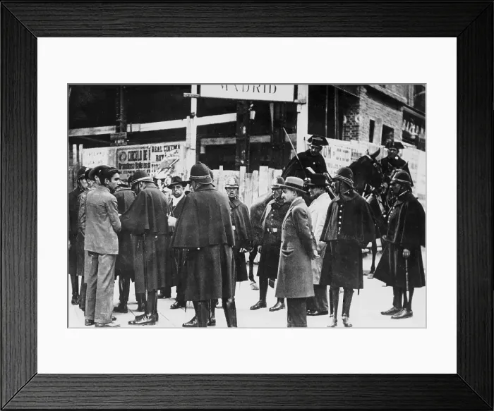 Framed Print : SPAIN. Madrid. Spanish Civil War (1936-1939) Framed Print : SPAIN. Madrid. Spanish Civil War (1936-1939)