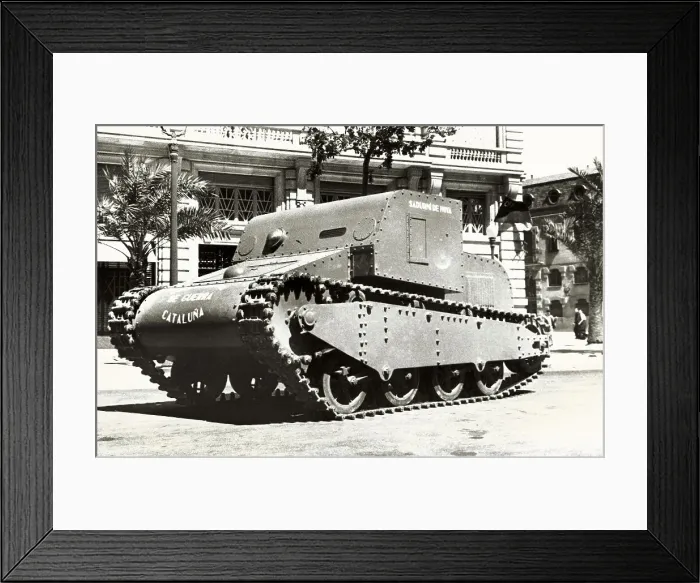Framed Print : Spanish Civil War (1936-1939). Tank made in Sant Framed Print : Spanish Civil War (1936-1939). Tank made in Sant
