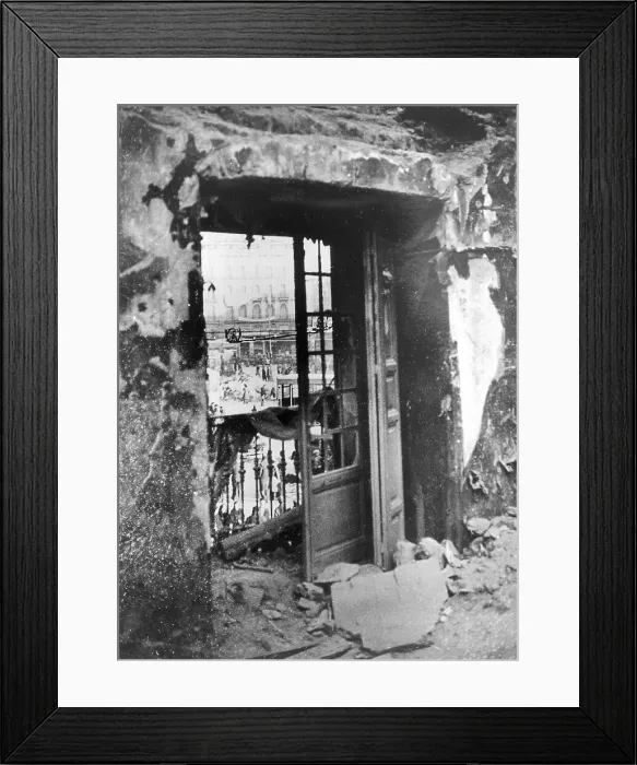 Framed Print : Spanish Civil War (1936-1939). Destroyed house Framed Print : Spanish Civil War (1936-1939). Destroyed house