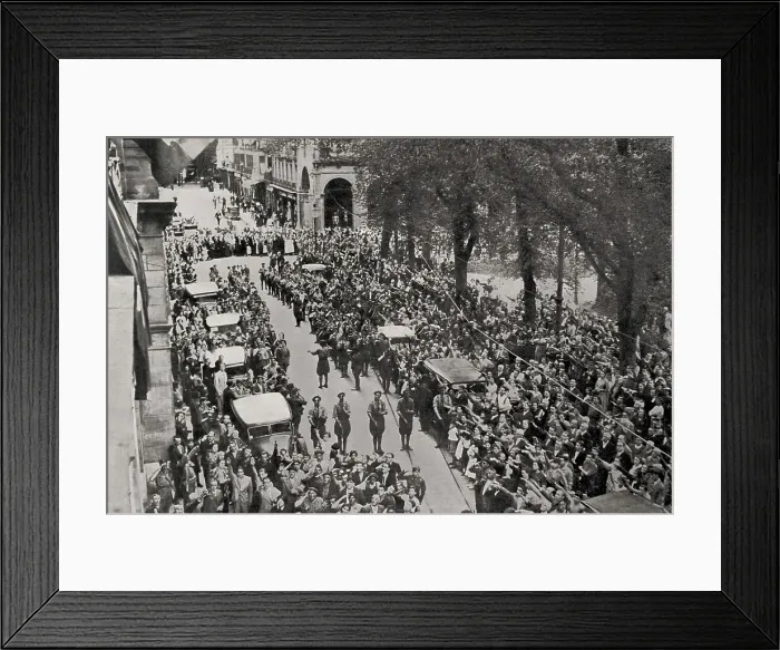 Framed Print : SPAIN. Donostia. Spanish Civil War (1936-1939) Framed Print : SPAIN. Donostia. Spanish Civil War (1936-1939)