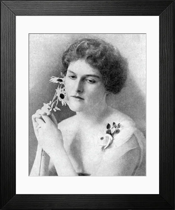Framed Print : Mrs Dubosc Taylor by Madame Yevonde Framed Print : Mrs Dubosc Taylor by Madame Yevonde