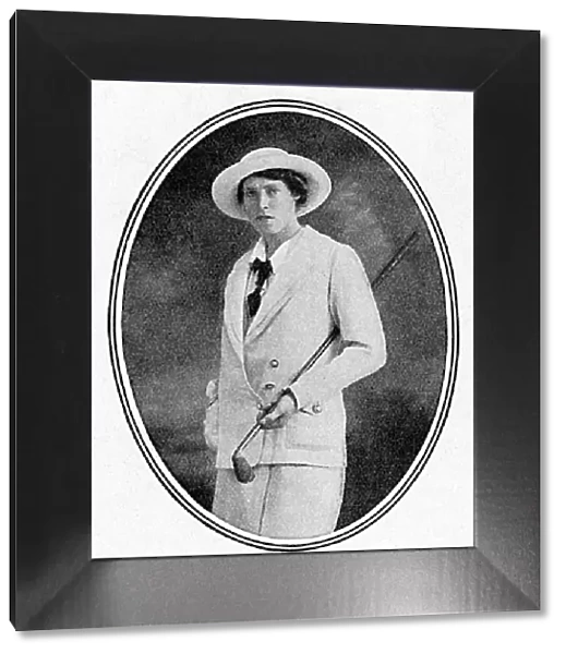 Miss M. N. Fraser, Scottish golf captain, WW1