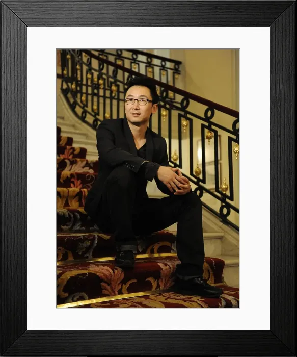 Framed Print : San Sebastiᮮ Festival 2009. Lu Chan Framed Print : San Sebastiᮮ Festival 2009. Lu Chan