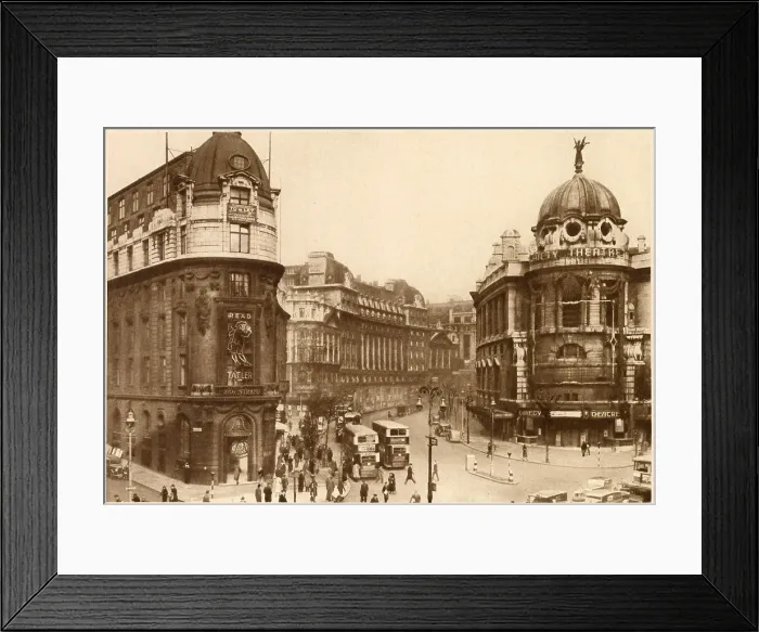 Framed Print : Photograph taken by the corner of the Strand and the Aldwych. Showing Inveresk House, (on the left), formerly known as Borthwick House when it held the offices of the Morning Post, became, in 1928 Framed Print : Photograph taken by the corner of the Strand and the Aldwych. Showing Inveresk House, (on the left), formerly known as Borthwick House when it held the offices of the Morning Post, became, in 1928