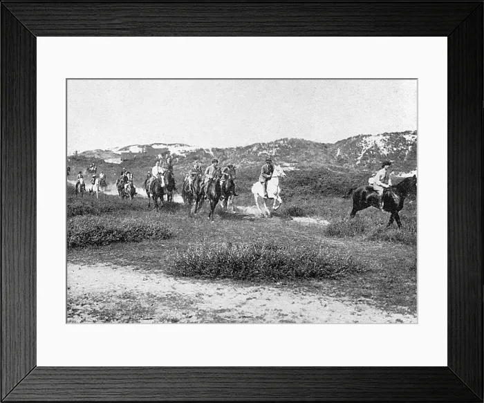 Framed Print : Cecil Aldin's all-children's pony event, Le Touquet, France Framed Print : Cecil Aldin's all-children's pony event, Le Touquet, France