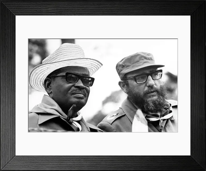 Framed Print : Fidel Castro Framed Print : Fidel Castro