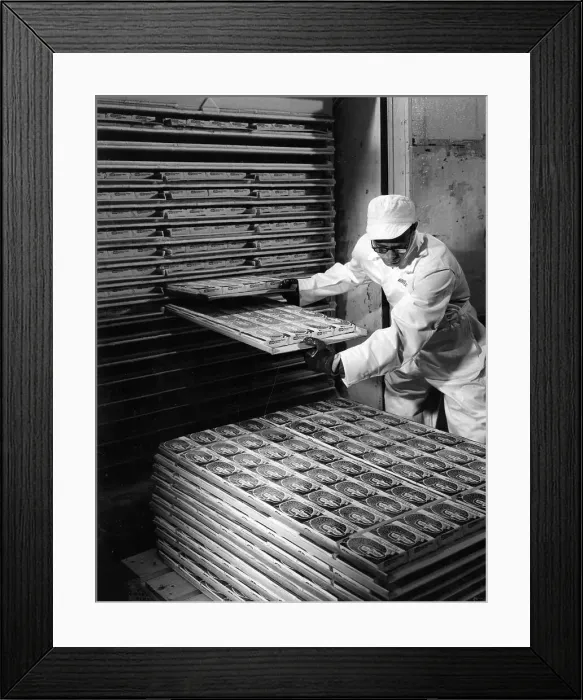 Framed Print : Man removing peas from froster in Birds Eye factory Framed Print : Man removing peas from froster in Birds Eye factory