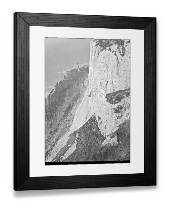 Framed Print : Beachy Head, near Eastbourne, Sussex Framed Print : Beachy Head, near Eastbourne, Sussex