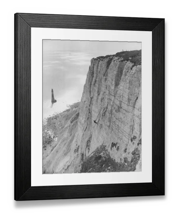 Framed Print : Beachy Head, near Eastbourne, Sussex Framed Print : Beachy Head, near Eastbourne, Sussex