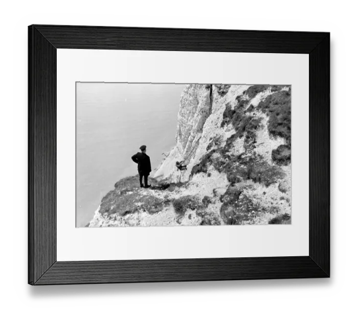 Framed Print : Beachy Head, near Eastbourne, Sussex Framed Print : Beachy Head, near Eastbourne, Sussex
