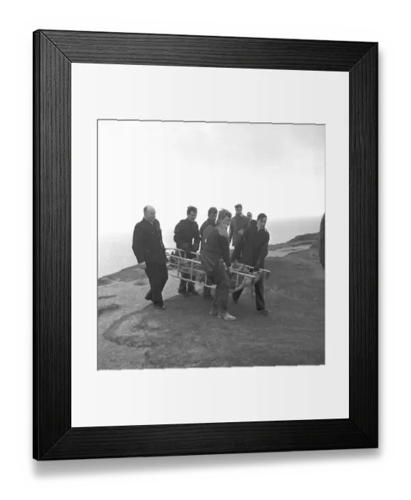 Framed Print : Beachy Head, near Eastbourne, Sussex Framed Print : Beachy Head, near Eastbourne, Sussex