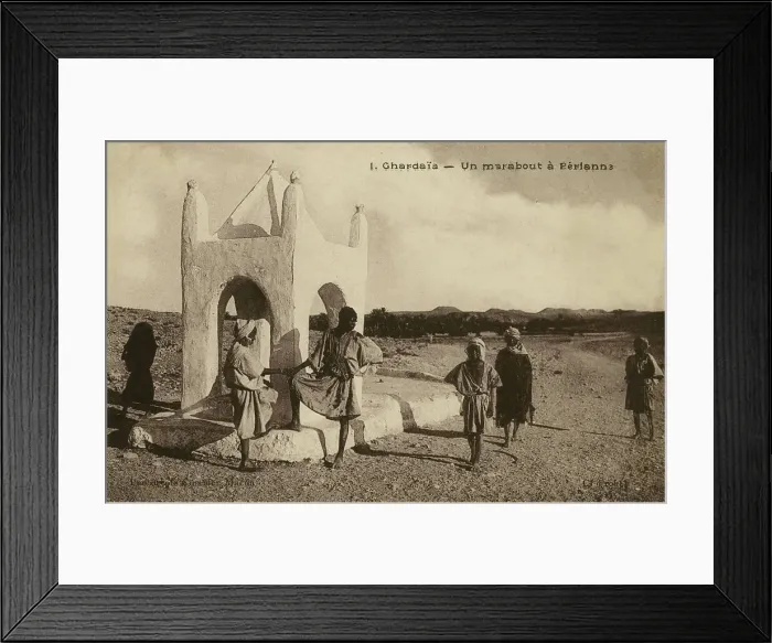 Framed Print : A marabout tomb in Berriane, Ghardaia Framed Print : A marabout tomb in Berriane, Ghardaia