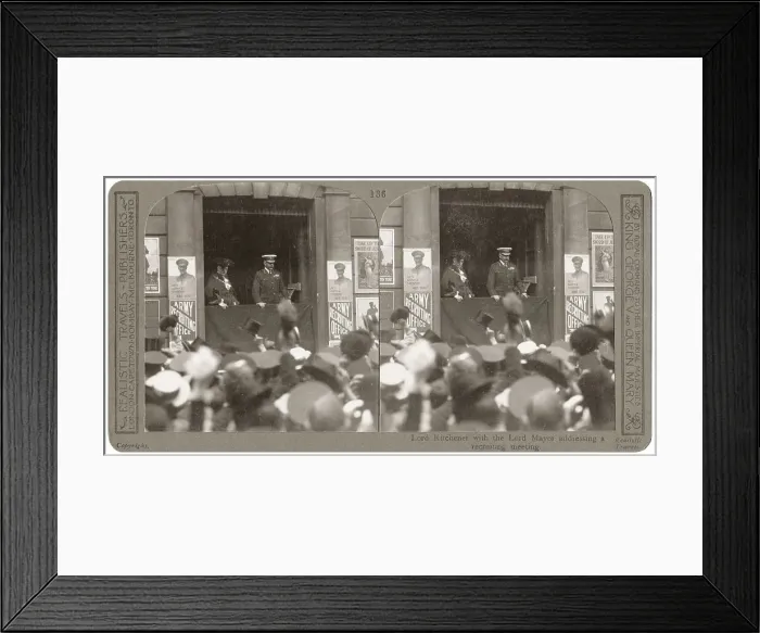 Framed Print : Lord Kitchener at a recruiting office, WW1 Framed Print : Lord Kitchener at a recruiting office, WW1