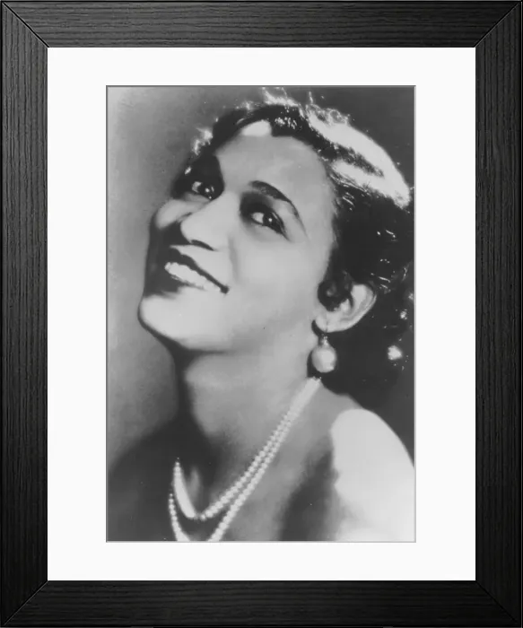 Framed Print : Elisabeth Welch in Paris Framed Print : Elisabeth Welch in Paris