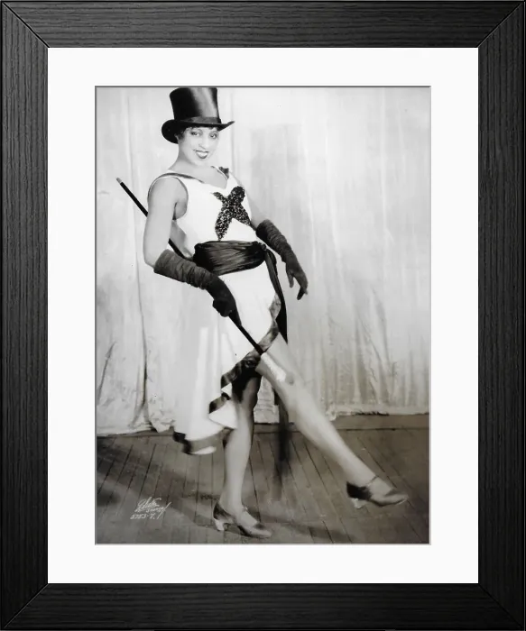 Framed Print : Adelaide Hall in Blackbirds of 1928 (New York) Framed Print : Adelaide Hall in Blackbirds of 1928 (New York)