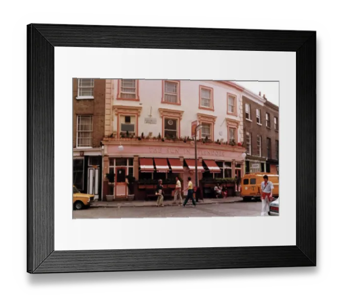 Framed Print : Photograph of Sun In Splendour PH, Notting Hill, London Framed Print : Photograph of Sun In Splendour PH, Notting Hill, London