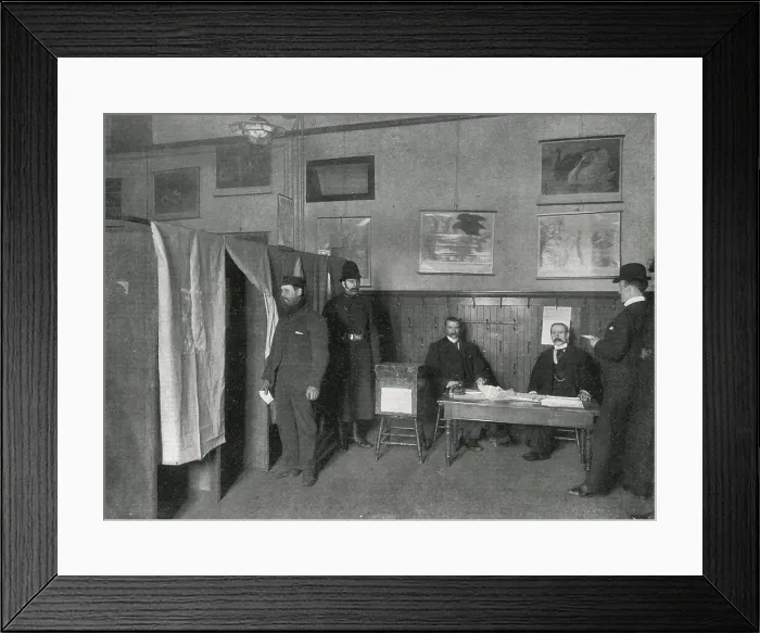 Framed Print : Glasgow Polling Station Framed Print : Glasgow Polling Station