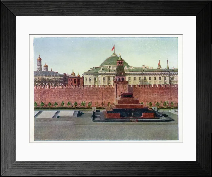 Framed Print : The Tomb of Lenin - Red Square, The Kremlin, Moscow Framed Print : The Tomb of Lenin - Red Square, The Kremlin, Moscow
