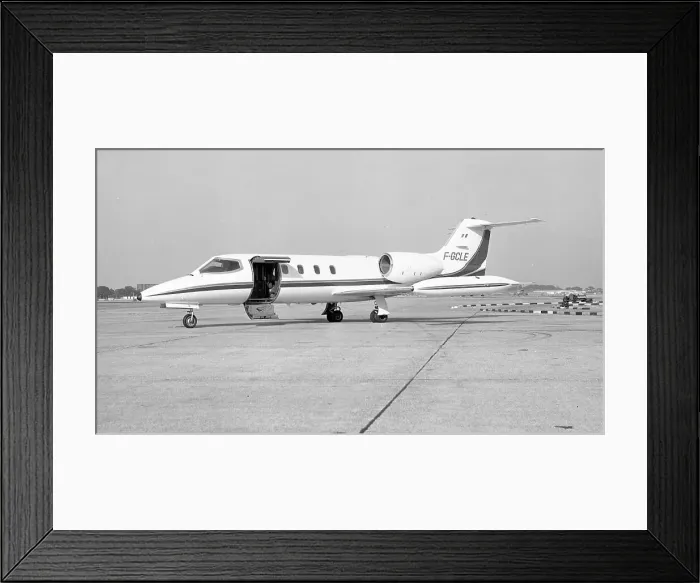 Framed Print : Gates Learjet 35 F-GCLE Framed Print : Gates Learjet 35 F-GCLE