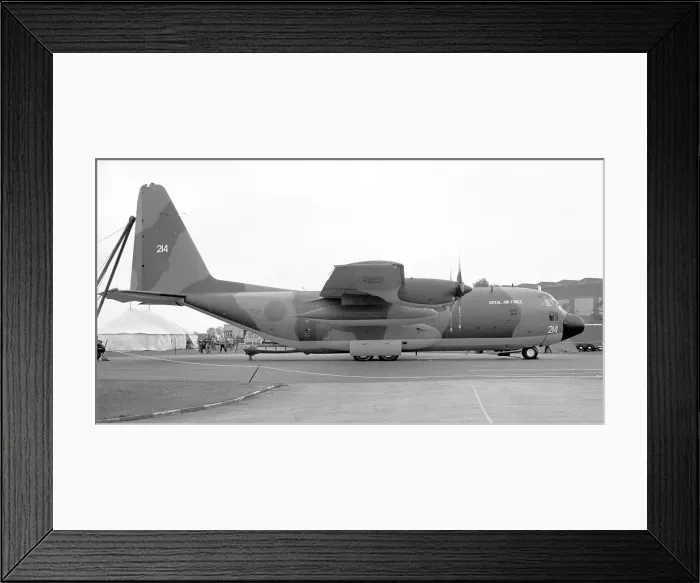 Framed Print : Lockheed Hercules C-130K C. 1 XV214 Framed Print : Lockheed Hercules C-130K C. 1 XV214