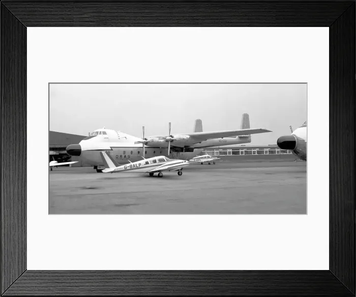 Framed Print : Armstrong Whitworth AW. 650 Argosy T. 2 9Q-COA Framed Print : Armstrong Whitworth AW. 650 Argosy T. 2 9Q-COA