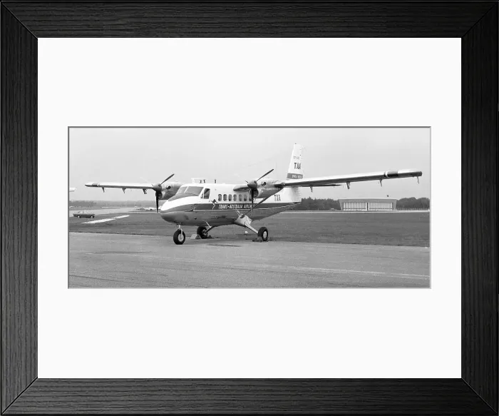 Framed Print : de Havilland Canada DHC-6 Twin Otter CF-UXE Framed Print : de Havilland Canada DHC-6 Twin Otter CF-UXE