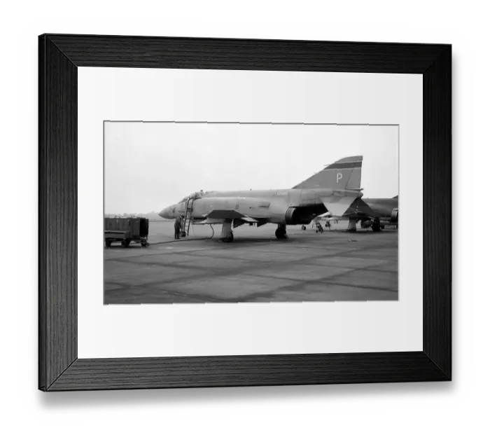 Framed Print : McDonnell Douglas Phantom FGR. 2 XV485 P Framed Print : McDonnell Douglas Phantom FGR. 2 XV485 P