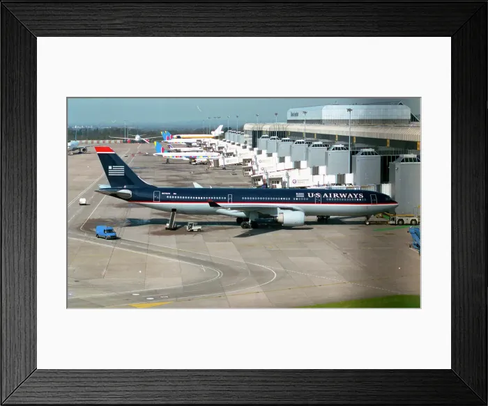 Framed Print : Airbus A330-323 N670UW Framed Print : Airbus A330-323 N670UW