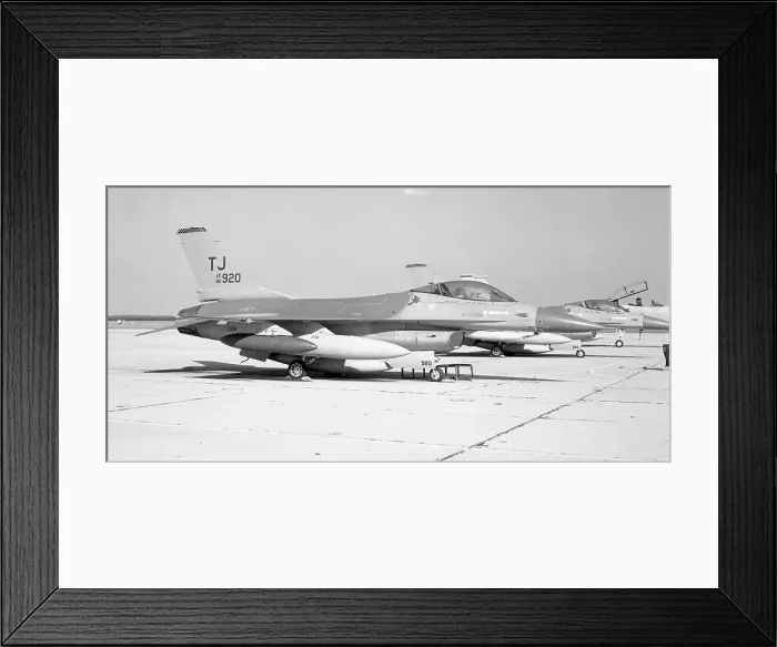 Framed Print : General Dynamics F-16A Fighting Falcon 82-0920 Framed Print : General Dynamics F-16A Fighting Falcon 82-0920