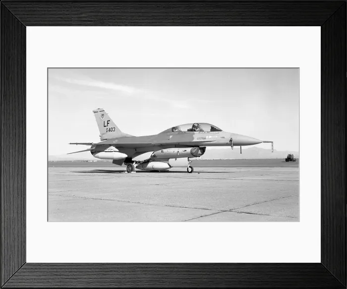 Framed Print : General Dynamics F-16B Fighting Falcon 87-0403 Framed Print : General Dynamics F-16B Fighting Falcon 87-0403