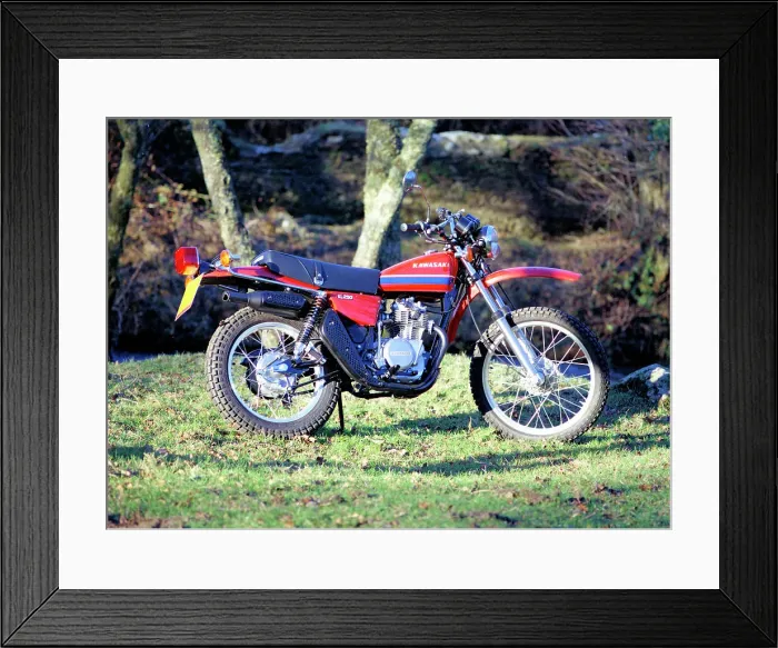 Framed Print : Kawasaki KL 250 motorbike Framed Print : Kawasaki KL 250 motorbike