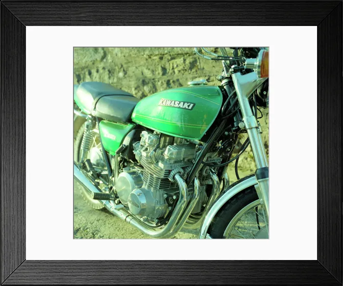 Framed Print : Kawasaki Z 650 motorbike Framed Print : Kawasaki Z 650 motorbike