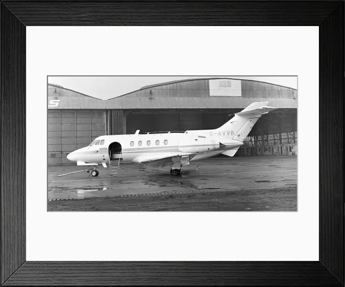 Framed Print : Hawker Siddeley HS. 125-3B-RA G-AVVB Framed Print : Hawker Siddeley HS. 125-3B-RA G-AVVB