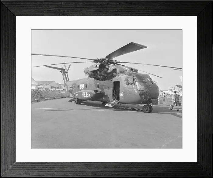 Framed Print : Sikorsky CH-53G 84+28 Framed Print : Sikorsky CH-53G 84+28