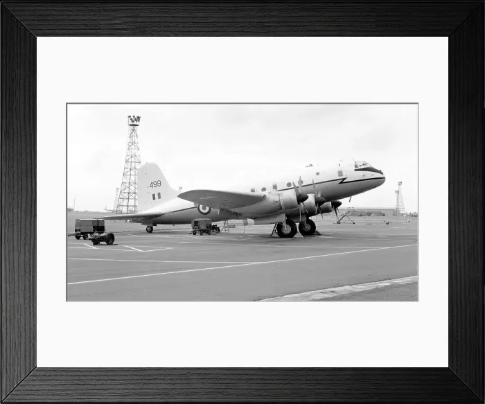 Framed Print : Handley Page Hastings C. 2 WD499 Framed Print : Handley Page Hastings C. 2 WD499