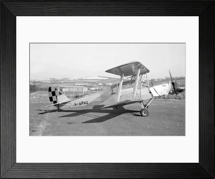 Framed Print : Thruxton Jackaroo G-APHZ Framed Print : Thruxton Jackaroo G-APHZ