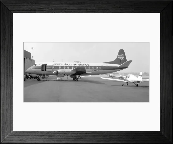 Framed Print : Vickers Viscount 802 G-AOHG Framed Print : Vickers Viscount 802 G-AOHG