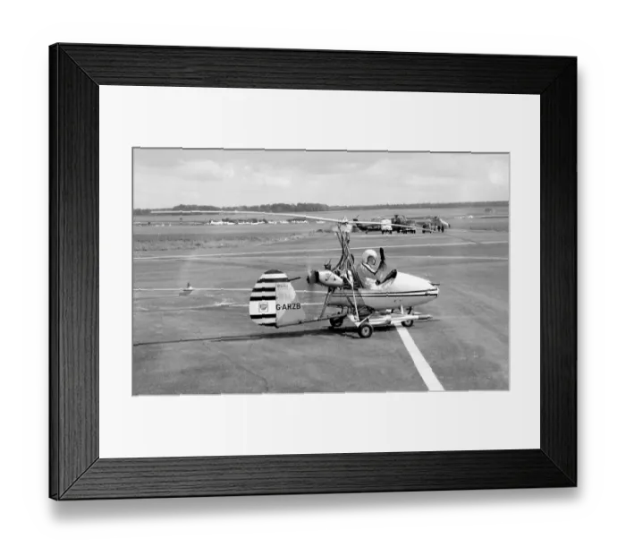Framed Print : Wallis WA. 116 G-ARZB Framed Print : Wallis WA. 116 G-ARZB