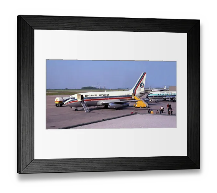 Framed Print : Boeing 737-204 G-AWSY Framed Print : Boeing 737-204 G-AWSY