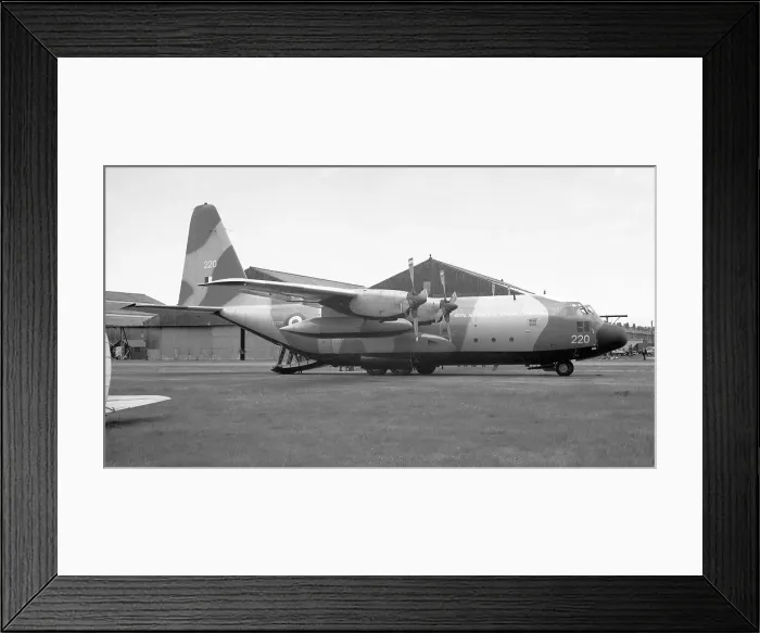 Framed Print : Lockheed C-130K Hercules C. 1 XV220 Framed Print : Lockheed C-130K Hercules C. 1 XV220