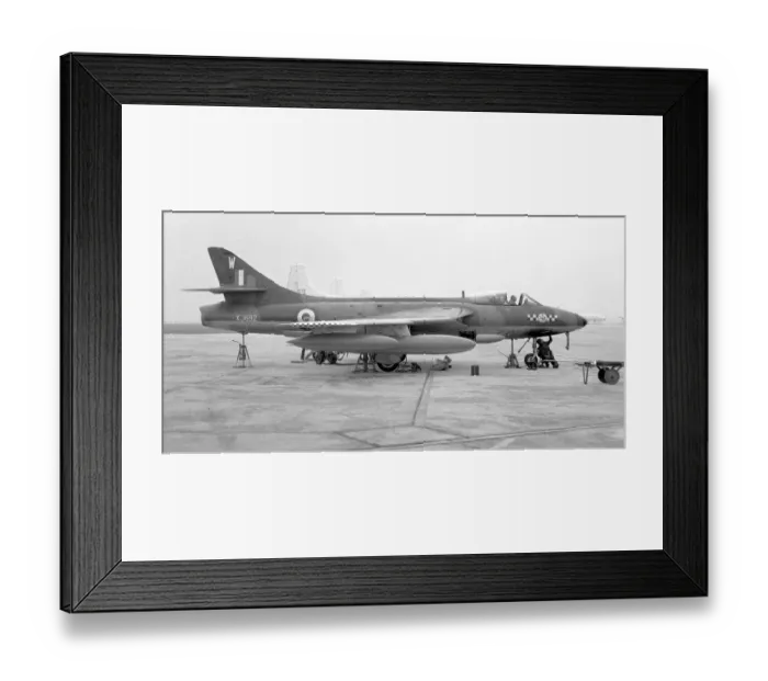 Framed Print : Hawker Hunter F(GA). 9 XJ692 Framed Print : Hawker Hunter F(GA). 9 XJ692