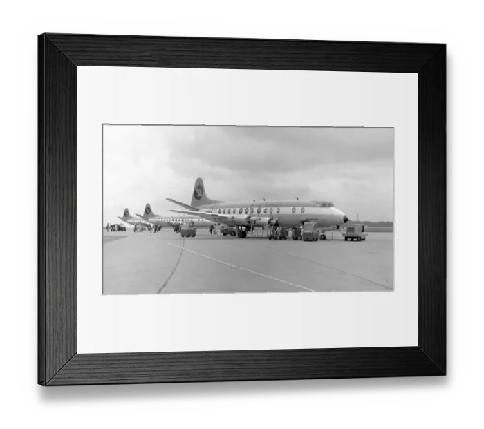 Framed Print : Vickers Viscount 806 G-AOYG Framed Print : Vickers Viscount 806 G-AOYG