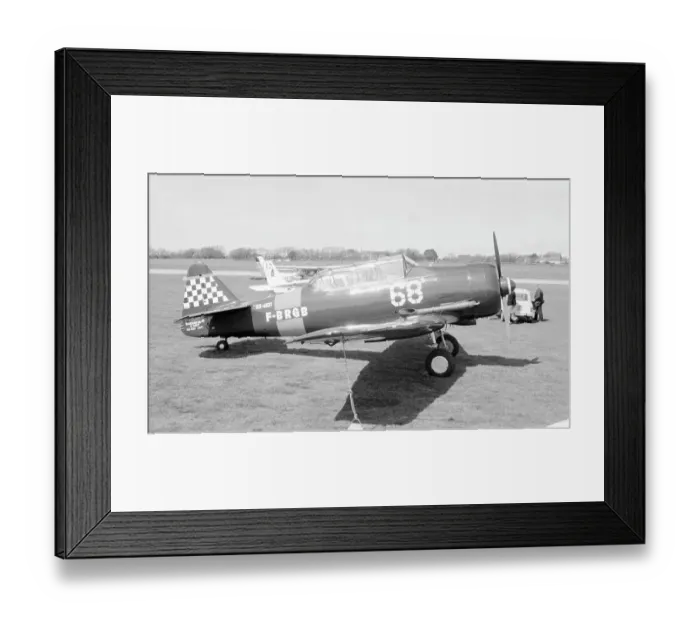 Framed Print : Canadian Car & Foundry T-6J Harvard Mk. 4 F-BRGB Framed Print : Canadian Car & Foundry T-6J Harvard Mk. 4 F-BRGB