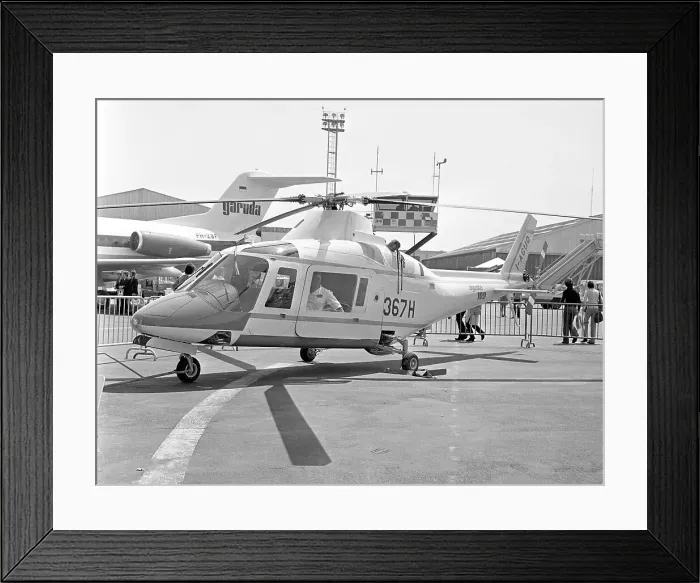 Framed Print : Agusta A, 109C Hirundo I-AGUQ Framed Print : Agusta A, 109C Hirundo I-AGUQ