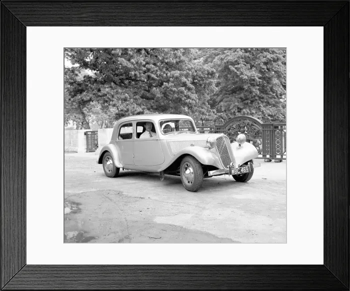 Framed Print : Citroen Light Fifteen LBC649 Framed Print : Citroen Light Fifteen LBC649